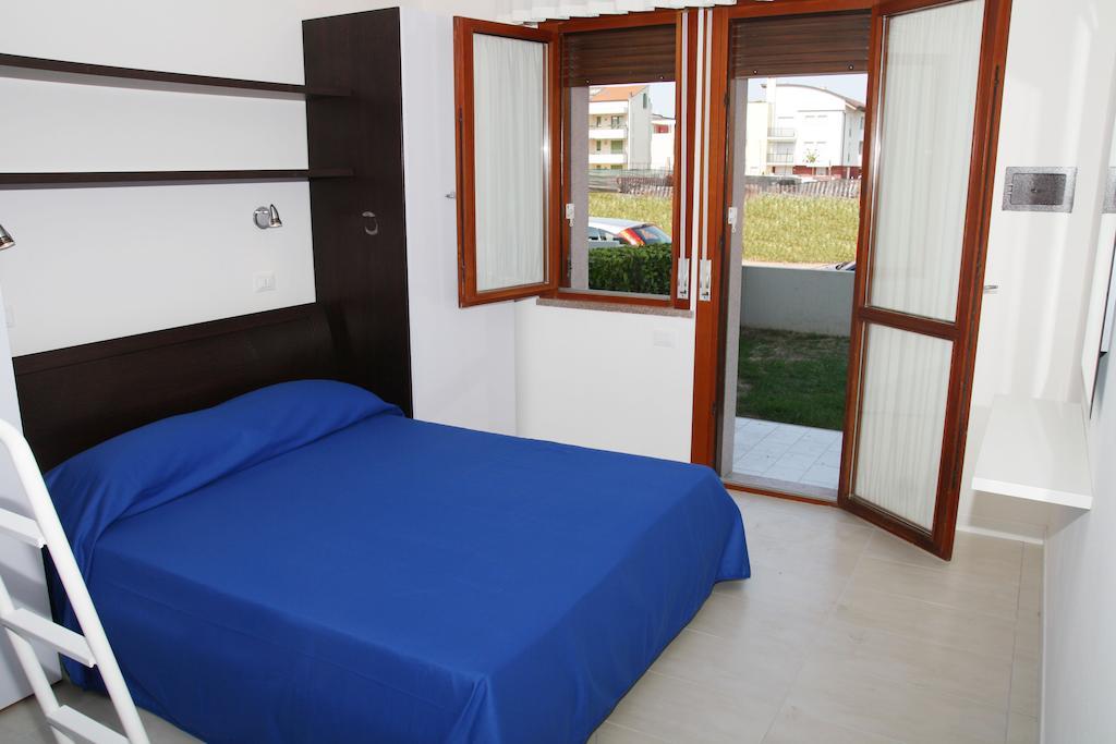 Residence Equilio Family Apartments Lido di Jesolo Room photo